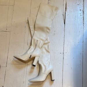 Elegant White Knee-High Boots